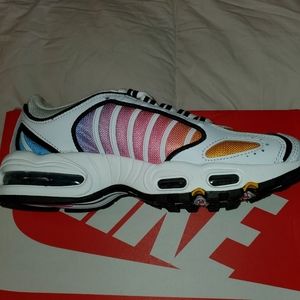 Nike Air Max Tailwind IV